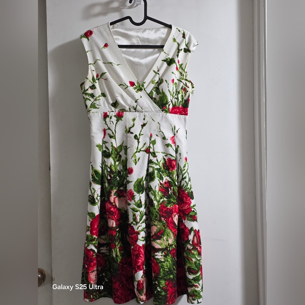 Floral Sleeveless Dress